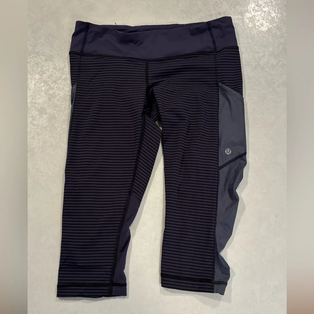lululemon athletica Striped Gray Leggings - Picture 8 of 8